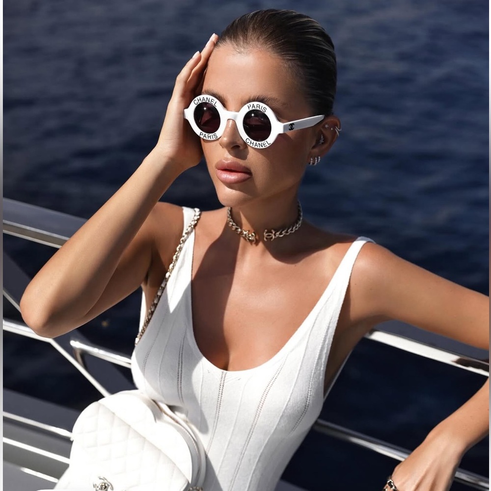 CHANEL White heart bag
